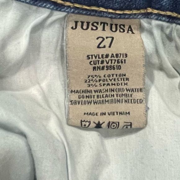 Delina Distressed‎ Embroidered Skinny Jean - Picture 6 of 16